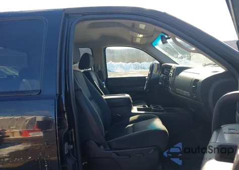 2008 Chevrolet Silverado 1500 Lt1/Lt2/Ltz/Work Truck z USA, uszkodzony, nr VIN 2GCEK13M381232046